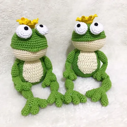 Sapo Amigurumi de crochê presente artesanal para bebês e crian?