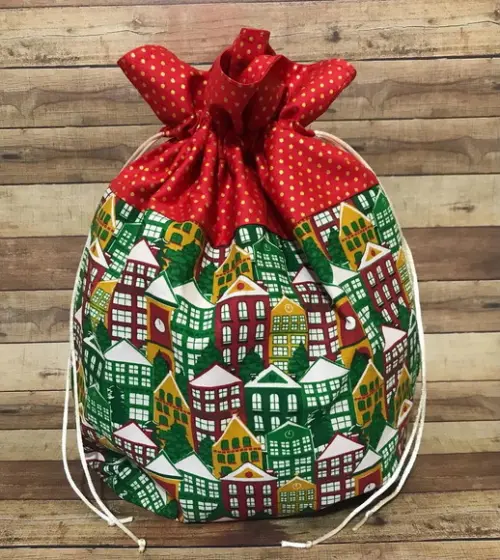 Saquinho Organizador de Tecido presente de Natal feito à mão