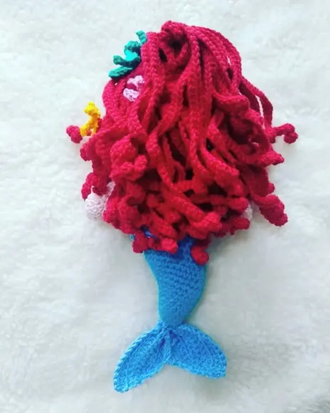 Pequena Sereia Amigurumi de crochê presente feito à mão para c
