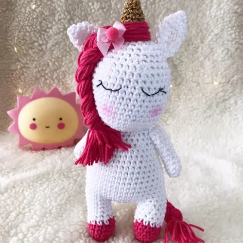 Unicórnio Amigurumi de crochê presente para o bebê