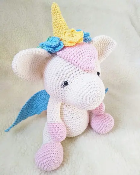 Unicórnio Amigurumi de crochê presente para bebês e crianças