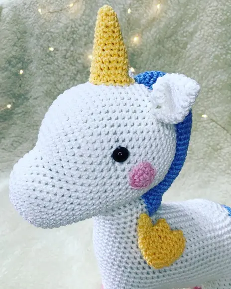 Unicórnio Amigurumi de crochê presente para bebês e crianças
