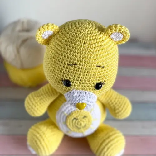 Ursinho Carinhoso Sol Amigurumi de crochê presente afetivo