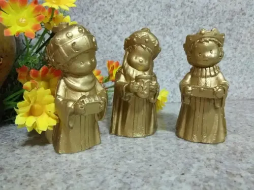 Peça de Gesso Reis Magos