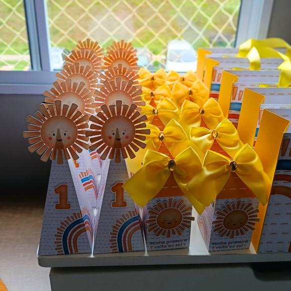 Kit Festa Clássico Minha Primeira Volta ao Sol 30 Peças