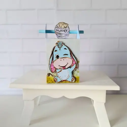 Caixa Canudo Clássica Ursinho Pooh Cute Aquarela