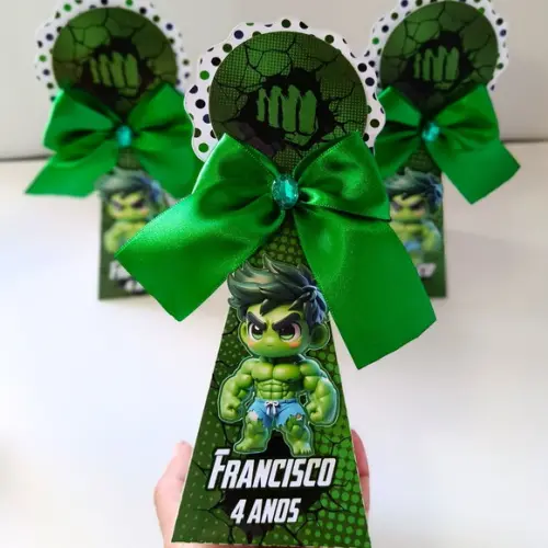 Caixa Pirâmide Clássica Hulk Cute