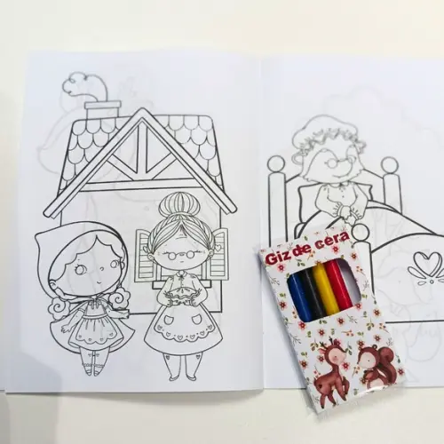 Livrinho de Colorir- Chapeuzinho Vermelho com Giz de Cera