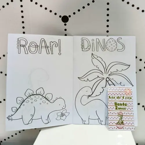 Livrinho de Colorir- Dino Baby com Giz de Cera