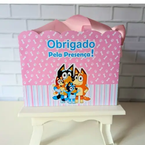 Sacolinha Personalizada Bluey Rosa com Alça de Cetim e Laço