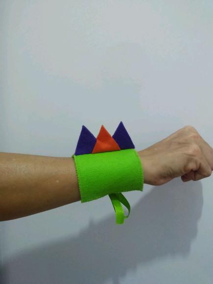 Bracelete Dinossauro