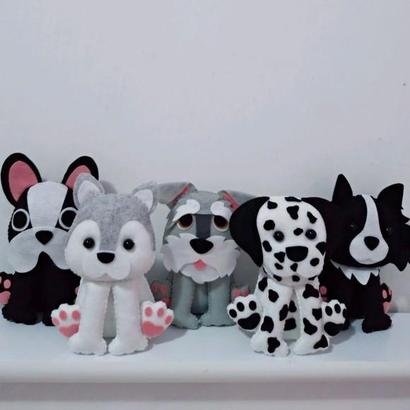 cachorrinho sentado (15cm)
