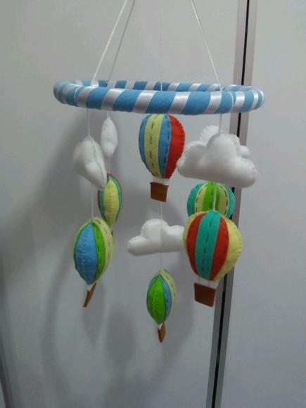Mobile balões