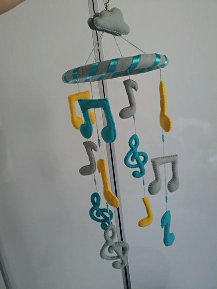 Mobile notas musicais