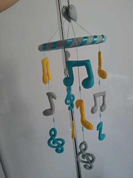 Mobile notas musicais