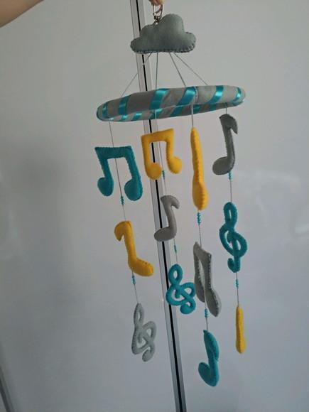 Mobile notas musicais