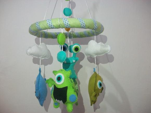 Mobile Monstrinhos varias cores