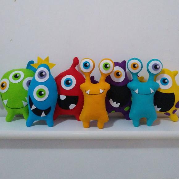 Monstrinhos (13cm)