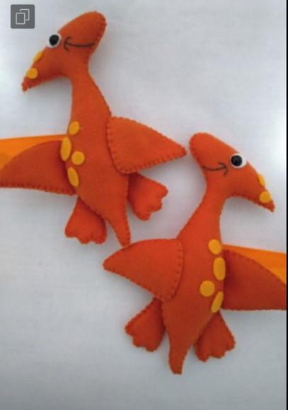 Prendedor Cortina Dinossauro