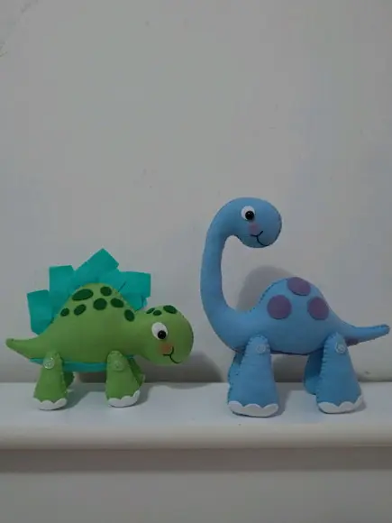 Dinossauro 30cm (diversas cores e modelos)