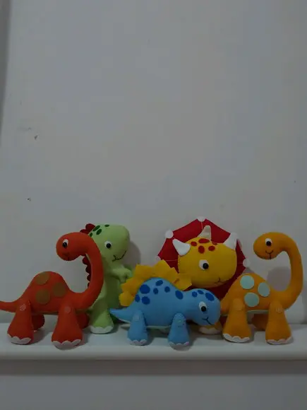 Dinossauro 30cm (diversas cores e modelos)