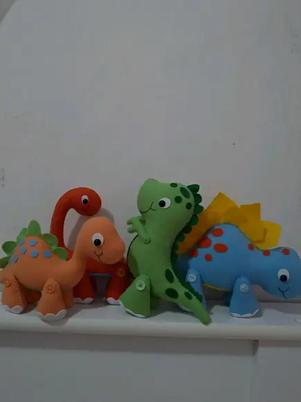 Dinossauros 18cm