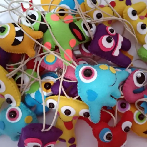 Lembrancinha monstros