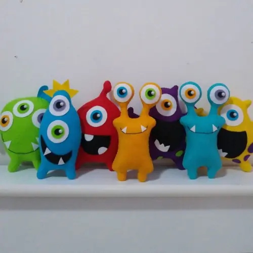 Monstrinhos (13cm)