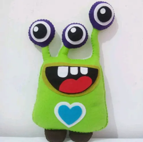 Monstrinhos (20cm)