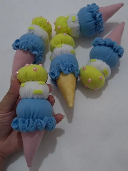 Sorveteria Feltro (15cm)