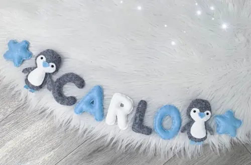 Varal com Nome Pinguim