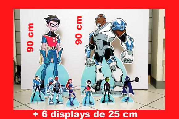Totem De Chão Titans E Displays De Mesa