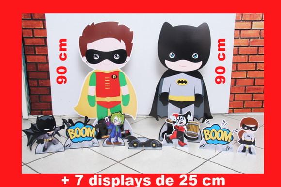 Totem de Chão Batman Cut e Displays de Mesa