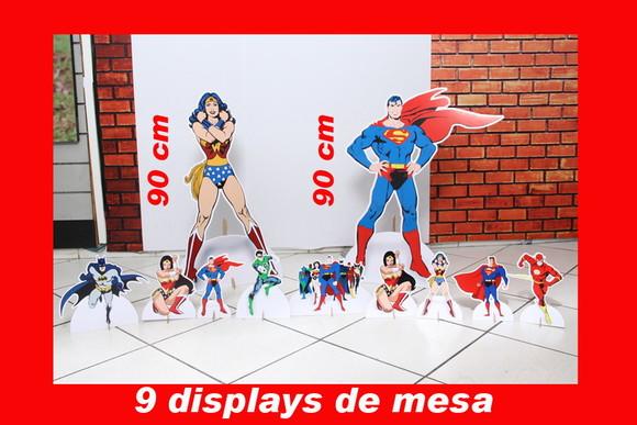Totem de Chão Liga da Justiça e Displays de Mesa