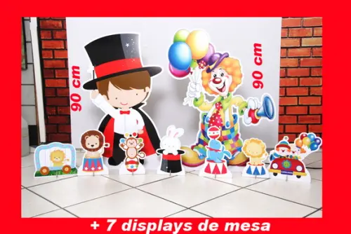 Totem De Chão Circo E Displays De Mesa