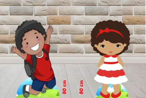 Totem Menino e menina para Decoração