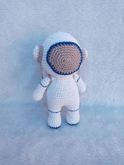 Astronauta em Amigurumi