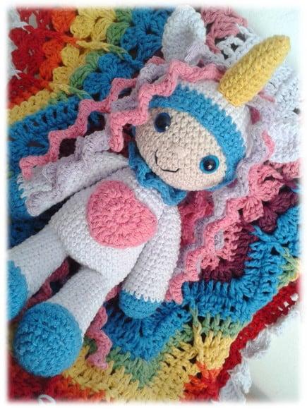 Boneca Unicónio Amigurumi