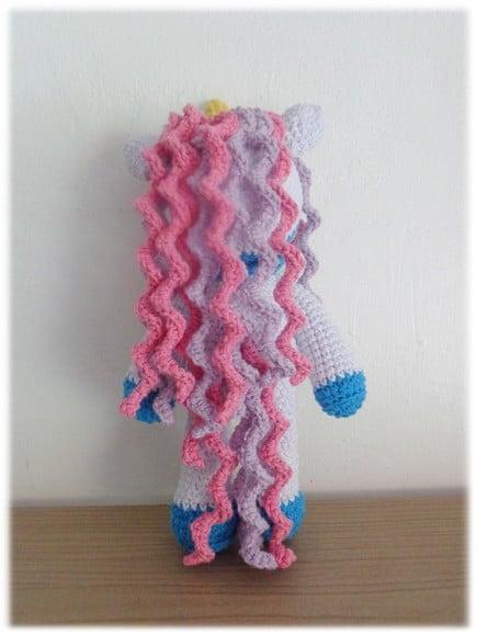 Boneca Unicónio Amigurumi