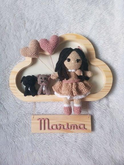 Porta Maternidade Nuvem Pinus - Boneca