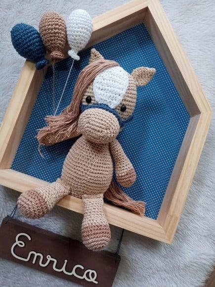 Quadro Decorativo Amigurumi Cavalo