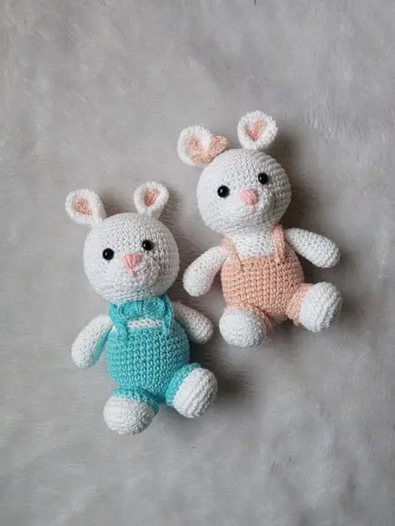 Casal de Coelhinhos Amigurumi