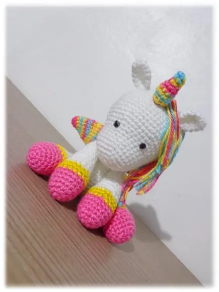 Chaveiro Unicónio Amigurumi