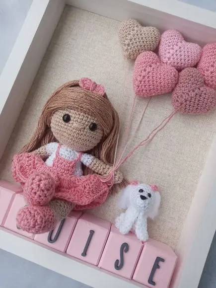 Quadro de Maternidade Nome com Cubos - Boneca + Cachorrinho