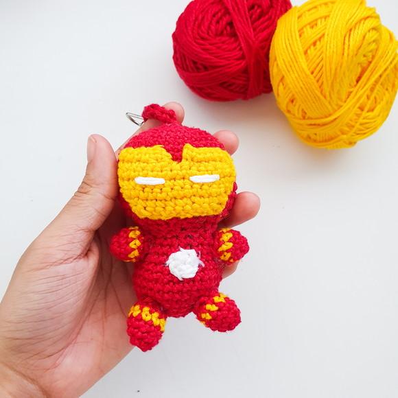 Chaveiro Amigurumi Homem de Ferro