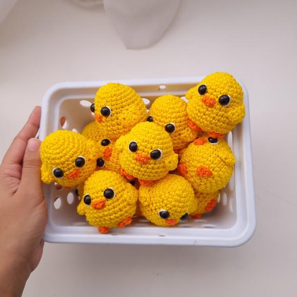 Chaveiro Pintinho Amigurumi