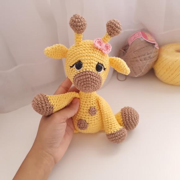 Girafa Gigi Mini Amigurumi