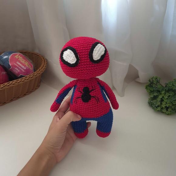 Homem Aranha Amigurumi
