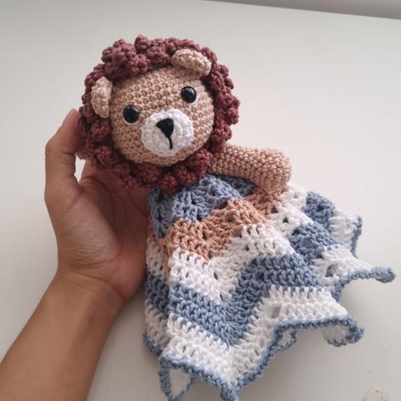 Naninha Amigurumi Leão