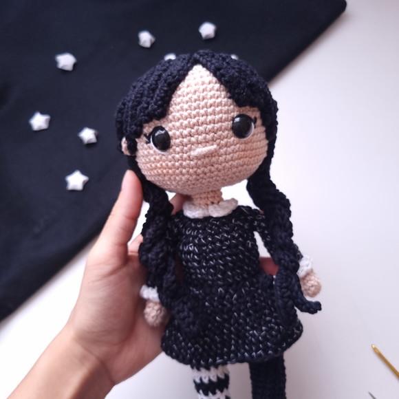 Wandinha Amigurumi